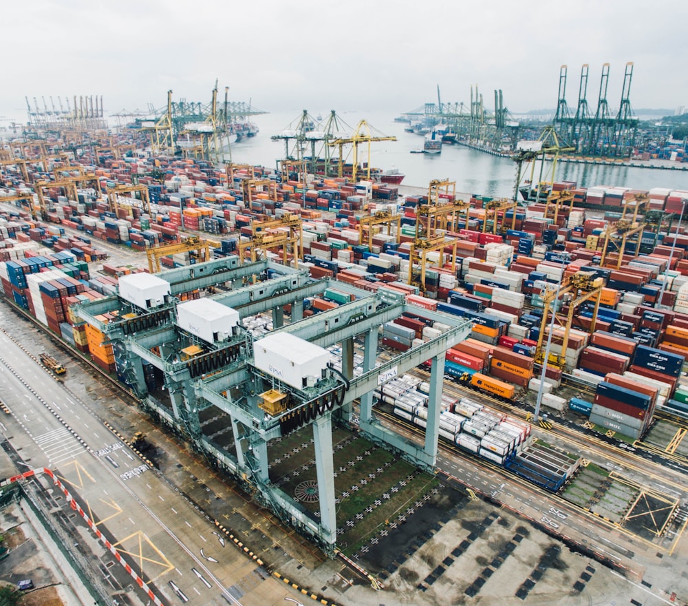 Commerce général — logistique et import-export
